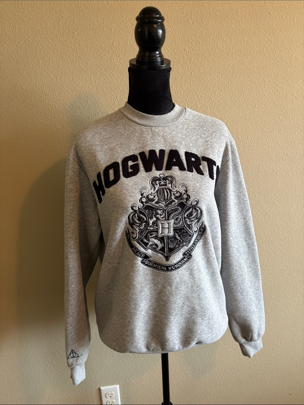 House of CB Gray Crewneck Sweatshirt with Black Hogwarts Crest